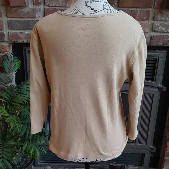 Classic Elements Embroidered Top - Picture 4 of 4